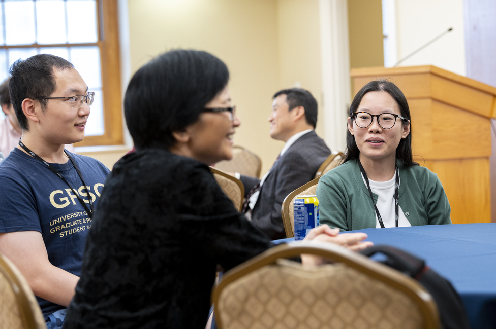 Lily Cheng speaks with students during PQI 2022